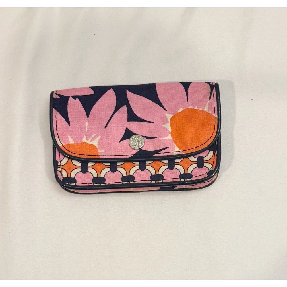 Vera Bradley Quickstep Wallet in Loves Me Pattern